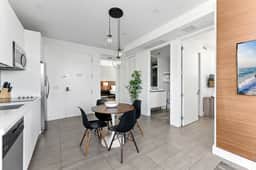 Amazing apartment prime location