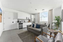 Chic 2-Bed Oasis in Prime South Beach Location