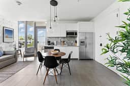 Modern 2-Bed Comfort in Prime South Beach