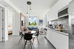 Stylish 2-Bed Oasis in Prime South Beach